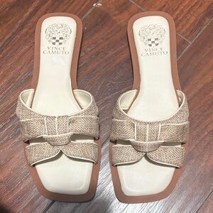 Vince Camuto Women's Cream and Tan Sandals